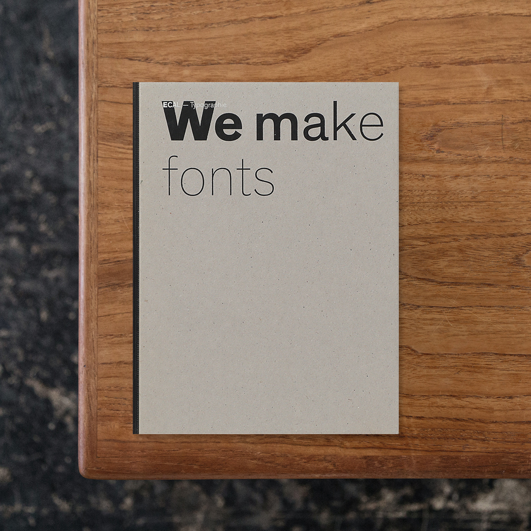 We make fonts

スイス・ローザンヌのデザイン学校ECAL（ローザンヌ州立美術学校）のビジュアルコミュニケーション学科で制作されたタイポグラフィ作品をまとめた一冊。
学生による課題やワークショップの成果を通して、ECALが実践するタイプデザイン教育を紹介しています。本書には、書体デザインやレタリング、文字の構造に関する研究など、多様なタイポグラフィ表現を掲載。文字を造形的かつ実験的なメディアとして捉え直し、その可能性を探求しています。
編集はECALで教鞭を執る書体デザイナー、François Rappo（フランソワ・ラポ）が手がけており、スイスのデザイン教育と現代タイポグラフィの動向を知ることのできます。2006年には「The Most Beautiful Swiss Books」を受賞。

#Wemakefonts#JrpEditions#graphic#photo #photograph #designbook #artbook #photobook #photographer#design#art